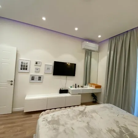 Enrik Apartment *
