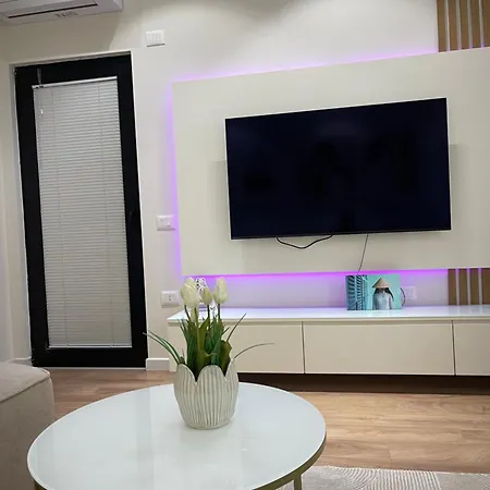 شقة Enrik تيرانا