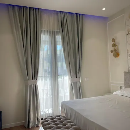 شقة Enrik تيرانا