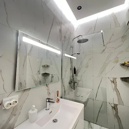 Appartement Enrik Tirana